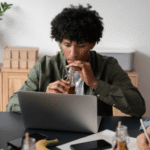 Easy Side Hustles From Home (Beginner-Friendly Guide 2026)